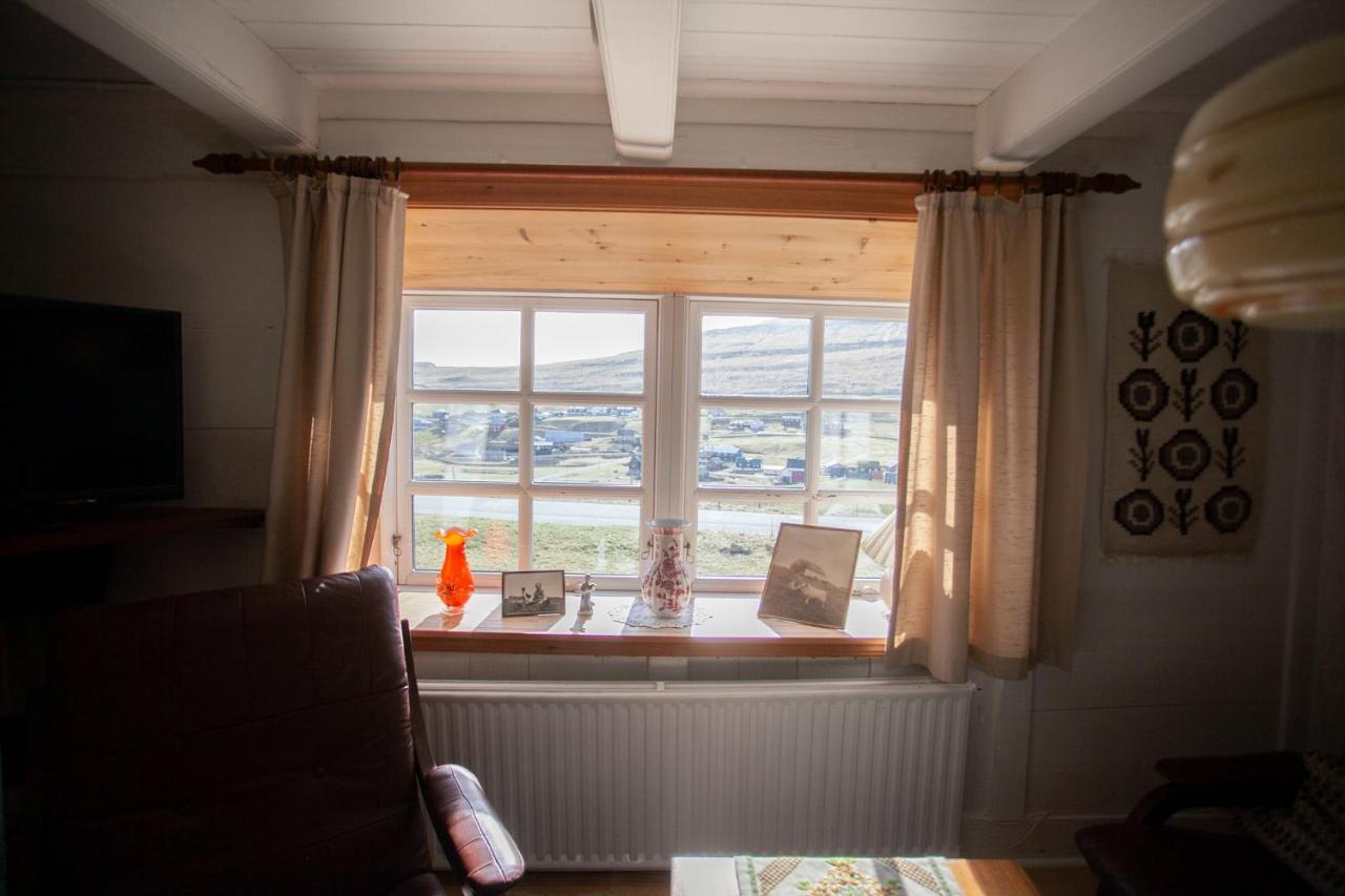 The Real Faroese Experience Villa Skalavik Exterior photo